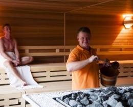 Sauna-Nacht Frühlingserwachen" Sauna-Nacht "Frühlingserwachen"